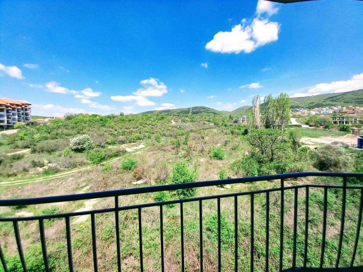 סאני ביץ' Green Dream 3 Rooms Apartment Butterfly מראה חיצוני תמונה